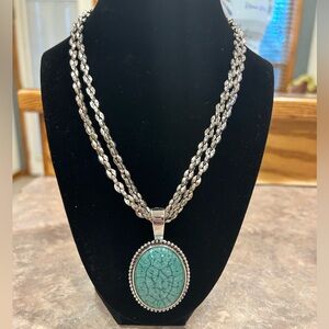 Premier Designs necklace and pendant!